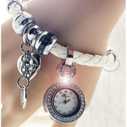 Часы-браслет в стиле Pandora